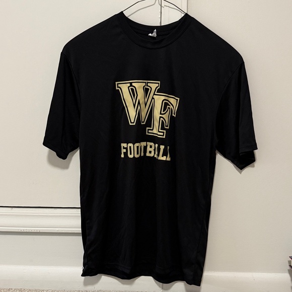 Wake Forest Football T Size Large - Picture 1 of 2